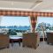 hilton-boston-logan-airport-lounge-2